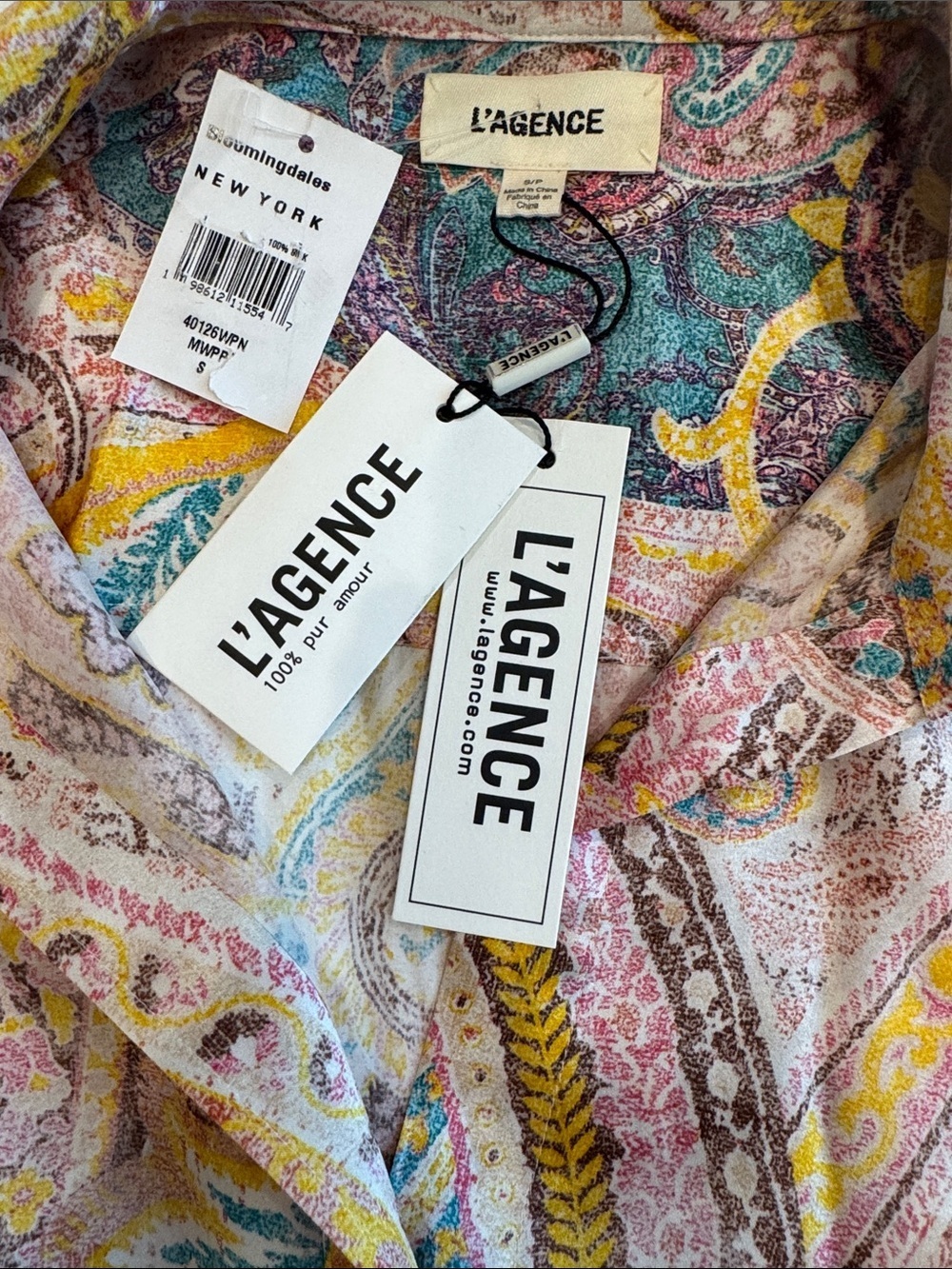 NWT, L'AGENCE Dani size S, Pastel Paisley Silk Button-Down Blouse, MSRP $345.00 - Picture 8 of 13